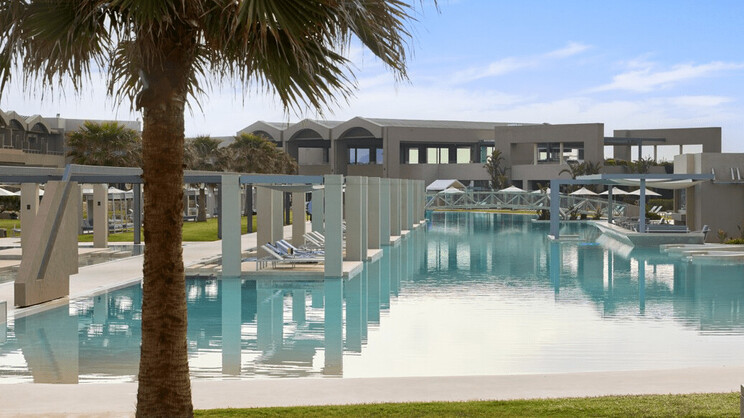 Junior Suite Sharing Pool